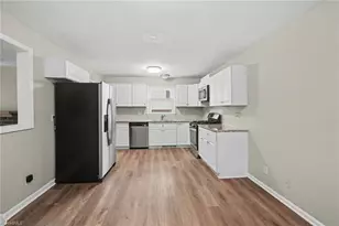 2704 Renee Dr, Greensboro, NC 27407 - Photo 6