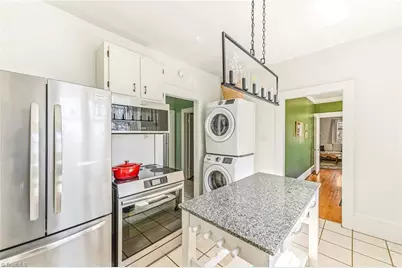 806 Granville Drive, Winston-Salem, NC 27101 - Photo 12