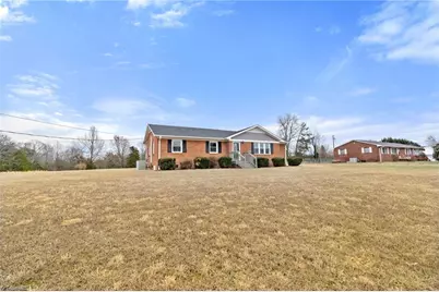 8204 Nc Highway 68, Stokesdale, NC 27357 - Photo 4