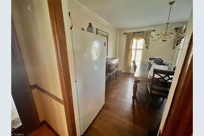 1089 Hillsdale Drive, Asheboro, NC 27203 - Photo 18