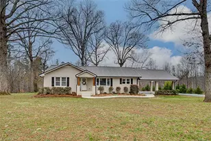 2571 Stutts Rd, Asheboro, NC 27205 - Photo 1