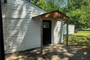 5719 Hackney Rd, Greensboro, NC 27409 - Photo 12