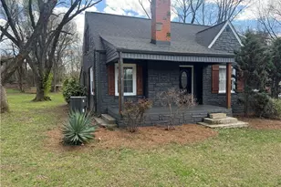 5719 Hackney Rd, Greensboro, NC 27409 - Photo 2