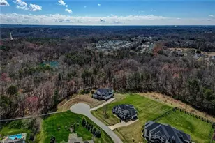 5603 Feather Ct, Summerfield, NC 27358 - Photo 8