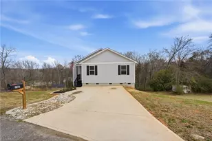 102 Snyder Ct, Concord, NC 28025 - Photo 36