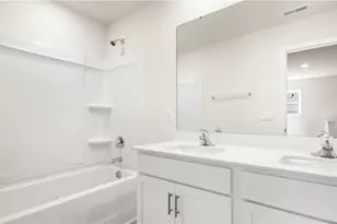 3009 Middle Creek Ln, Greensboro, NC 27405 - Photo 22