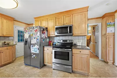 6211 Oak Forest Court, Summerfield, NC 27358 - Photo 12