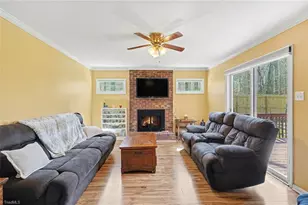 6211 Oak Forest Ct, Summerfield, NC 27358 - Photo 6