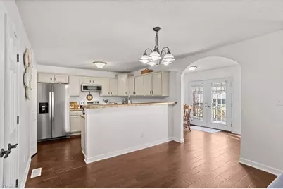 295 Calinda Drive, Thomasville, NC 27360 - Photo 8