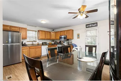 405 Amazon Street, Thomasville, NC 27360 - Photo 8