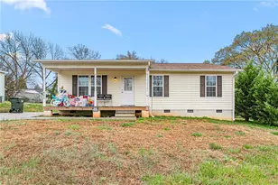405 Amazon St, Thomasville, NC 27360 - Photo 1