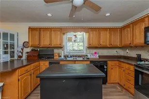 6004 Stone Bluff Dr, Clemmons, NC 27012 - Photo 14