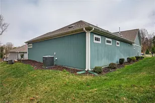 2415 Albemarle Ct, Winston-Salem, NC 27106 - Photo 28