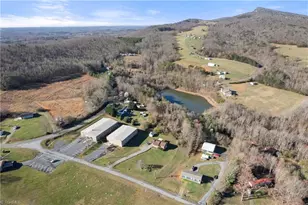 1041 Tom East Rd, Westfield, NC 27053 - Photo 22