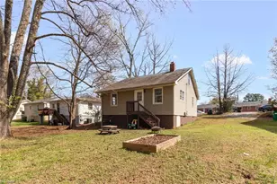 319 Avery Ave, High Point, NC 27265 - Photo 20