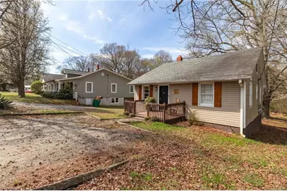 319 Avery Avenue, High Point, NC 27265 - Photo 2