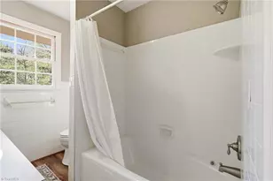 2862 Spicewood Dr, Winston-Salem, NC 27106 - Photo 30