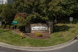 6831 Hanesbrook Cir, Clemmons, NC 27012 - Photo 20