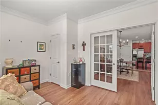 6831 Hanesbrook Cir, Clemmons, NC 27012 - Photo 10