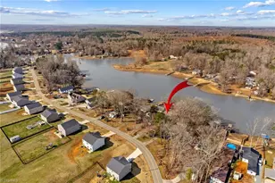 1331 Hickory Point Dr, Lexington, NC 27292 - Photo 6