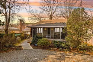 1331 Hickory Point Dr, Lexington, NC 27292 - Photo 1