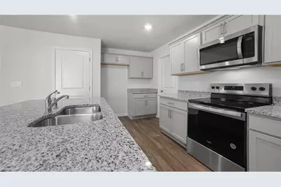 116 Beechwood Circle, Thomasville, NC 27360 - Photo 10