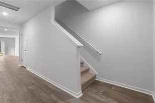 116 Beechwood Cir, Thomasville, NC 27360 - Photo 2