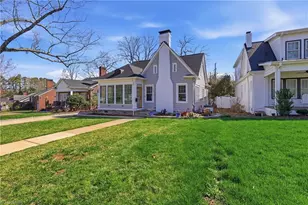 308 Woodbine Ct, Greensboro, NC 27403 - Photo 2