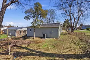 1014 Moody St, Greensboro, NC 27407 - Photo 22