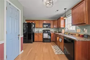 102 Redstone Dr, Gibsonville, NC 27249 - Photo 10