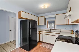 1449 Grantland Pl, Greensboro, NC 27410 - Photo 4