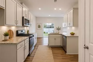 3696 Waterford Oak Ct, High Point, NC 27265 - Photo 2