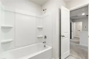3696 Waterford Oak Ct, High Point, NC 27265 - Photo 40