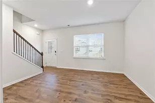 3696 Waterford Oak Ct, High Point, NC 27265 - Photo 6