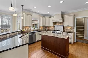 4102 Westmount Dr, Greensboro, NC 27410 - Photo 12