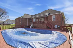 362 Mountain Shadows Dr, Purlear, NC 28665 - Photo 32