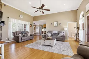 362 Mountain Shadows Dr, Purlear, NC 28665 - Photo 4