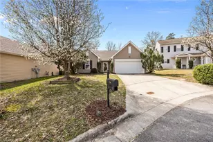 795 Avalon Springs Ct, High Point, NC 27265 - Photo 4