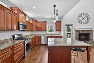 3439 Grandview Crossing Ln, Pfafftown, NC 27040 - Photo 6