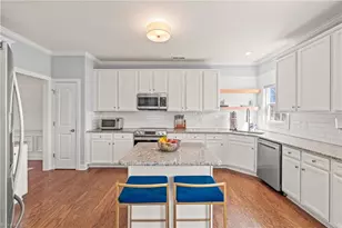 628 Beckwith Dr, Greensboro, NC 27410 - Photo 8