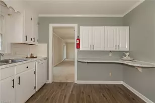 115 Monroe Dr, Lexington, NC 27295 - Photo 14