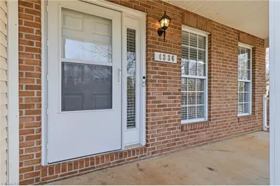 4336 Clovelly Drive, Greensboro, NC 27406 - Photo 6