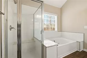 4336 Clovelly Dr, Greensboro, NC 27406 - Photo 20