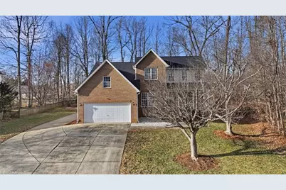 4336 Clovelly Drive, Greensboro, NC 27406 - Photo 4
