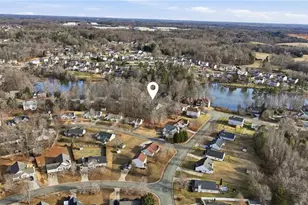 4336 Clovelly Dr, Greensboro, NC 27406 - Photo 42