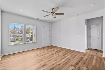 212 Emma Street, Thomasville, NC 27360 - Photo 8