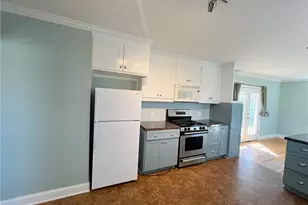 1313 Cardinal Pl, Greensboro, NC 27408 - Photo 20