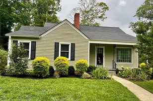 1313 Cardinal Pl, Greensboro, NC 27408 - Photo 1