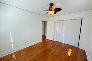 1313 Cardinal Pl, Greensboro, NC 27408 - Photo 12