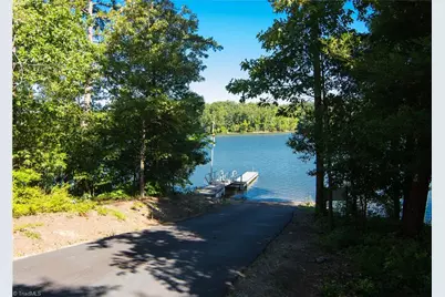 288 Emerald Isle Court, Lexington, NC 27292 - Photo 4